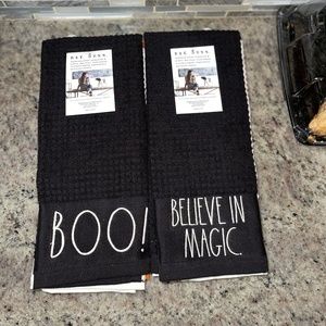 RAE DUNN SET OF 6 KITCHEN TOWELS